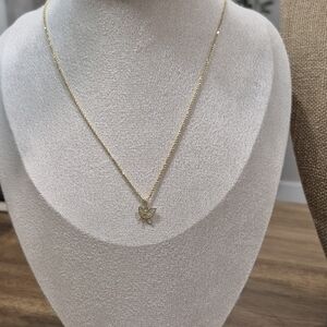 Elegant Gold Butterfly Pendant Necklace